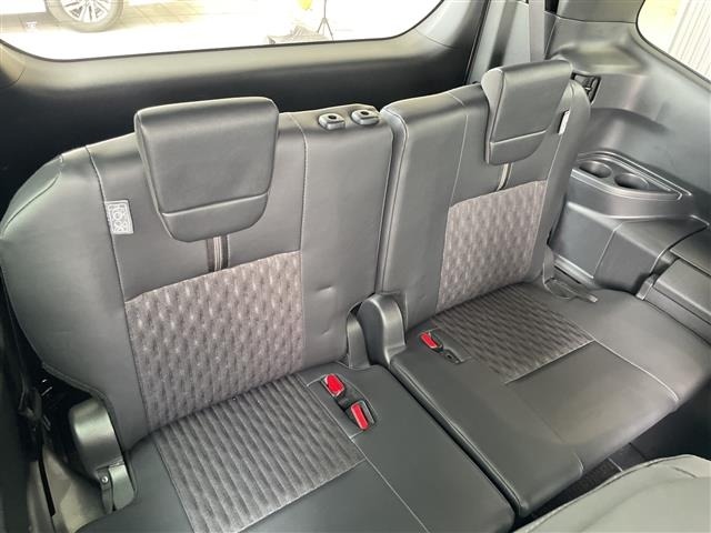 Toyota NOAH 2023 8421417-12