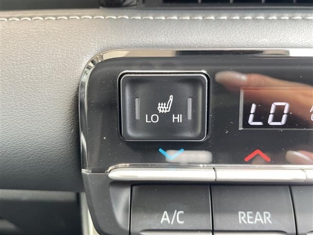 Toyota NOAH 2023 8421417-5