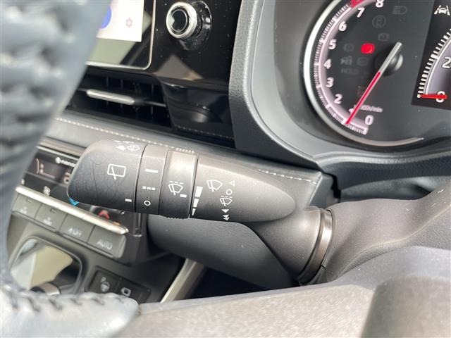 Toyota NOAH 2023 8421417-6