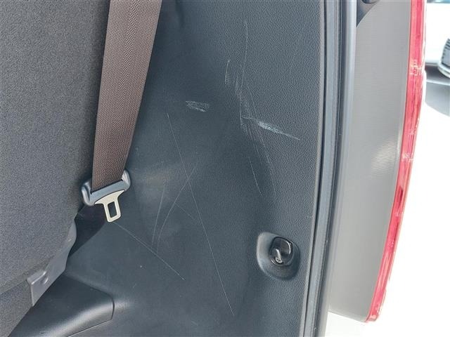 Toyota NOAH 2011 8421428-9