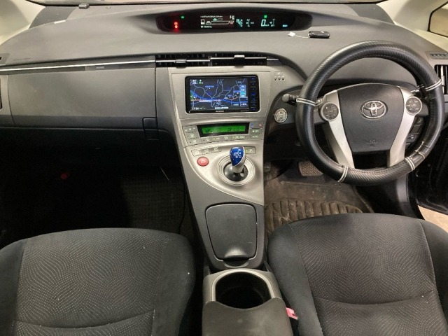 Toyota PRIUS 2013 8419881-3