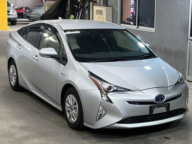 Toyota PRIUS 2017 8419889-4
