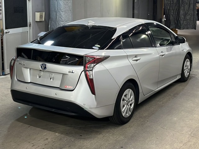Toyota PRIUS 2017 8419889-5
