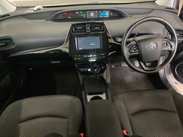 Toyota PRIUS 2021 8419920-3
