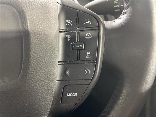Toyota PRIUS 2023 8420238-11