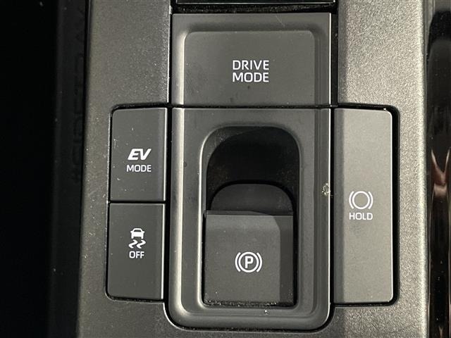 Toyota PRIUS 2023 8420238-7