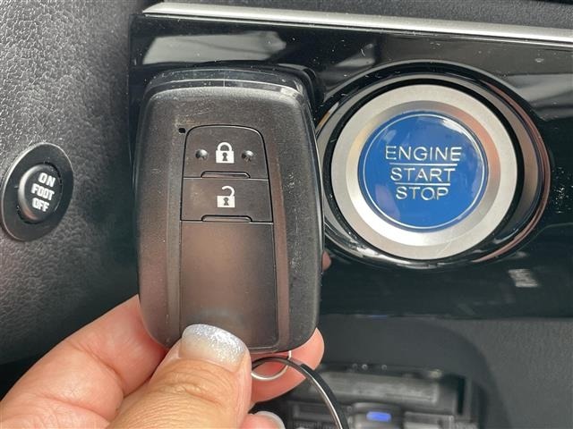 Toyota PRIUS 2019 8421087-1