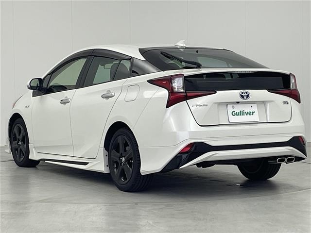 Toyota PRIUS 2019 8421087-14