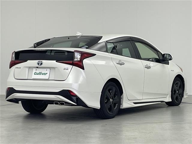 Toyota PRIUS 2019 8421087-15