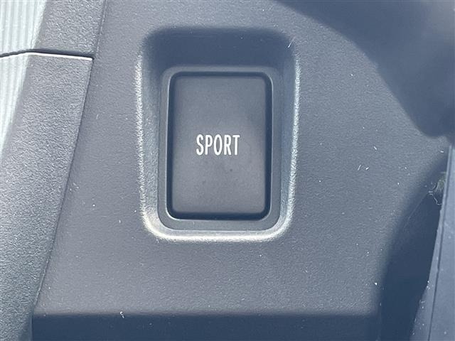 Toyota RACTIS 2011 8408584-3