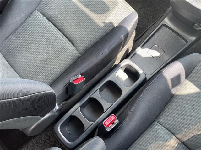 Toyota RACTIS 2011 8408584-4