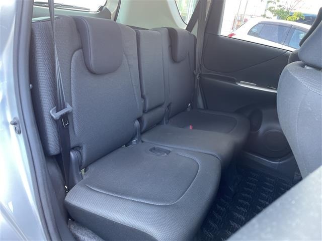 Toyota RACTIS 2009 8408585-9