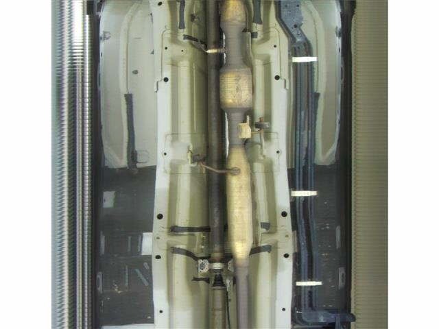 Toyota RACTIS 2013 8408662-10