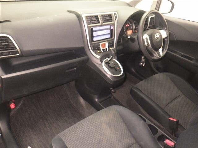 Toyota RACTIS 2013 8408662-4