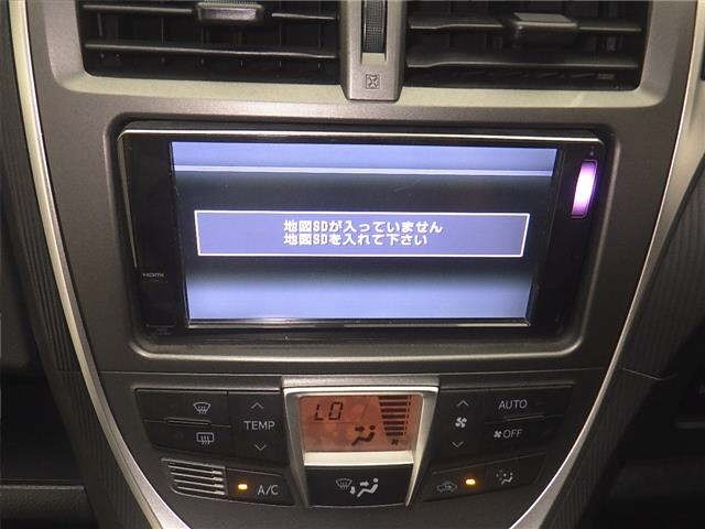 Toyota RACTIS 2013 8408662-6
