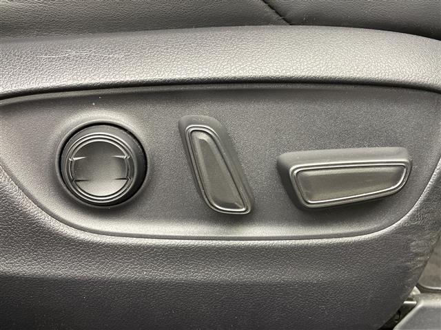 Toyota RAV4 2022 8406068-4