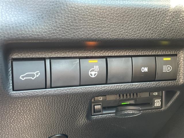 Toyota RAV4 2022 8407381-21