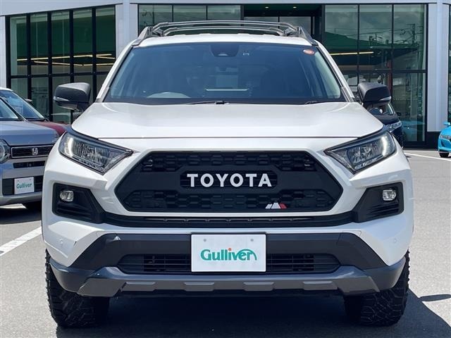 Toyota RAV4 2022 8407381-4