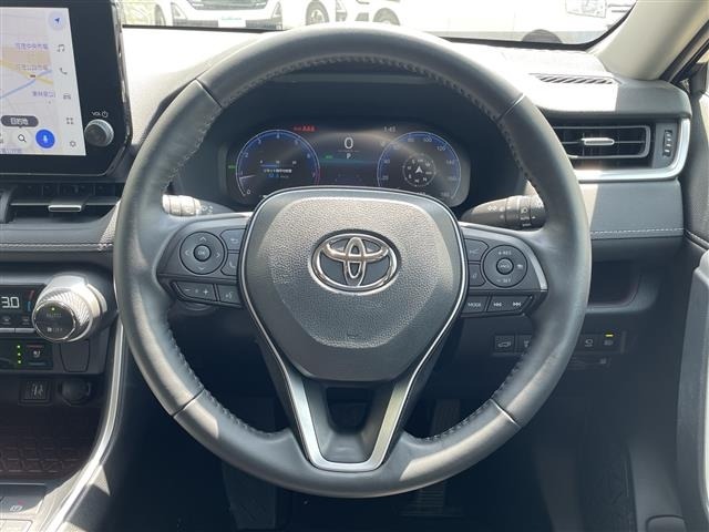 Toyota RAV4 2022 8407572-15