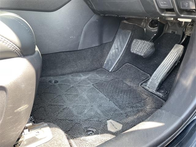 Toyota RAV4 2022 8407572-2