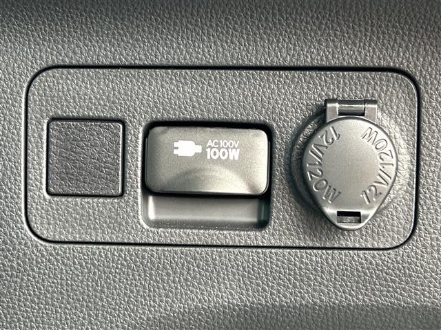 Toyota RAV4 2025 8407844-8