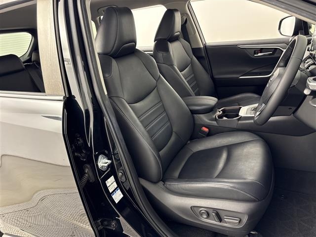 Toyota RAV4 2020 8407980-1