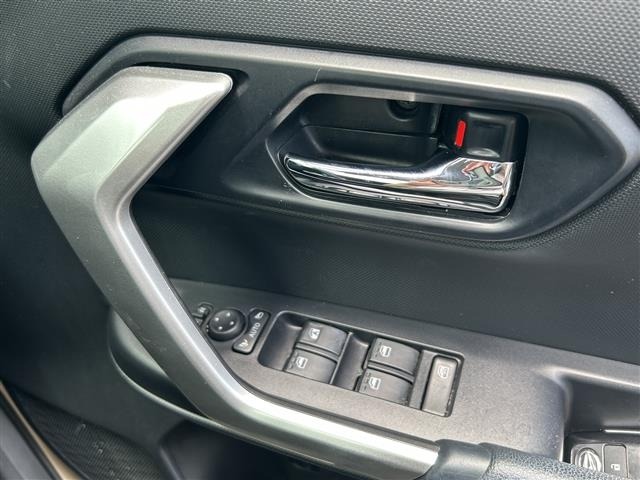 Daihatsu ROCKY 2022 8381131-2
