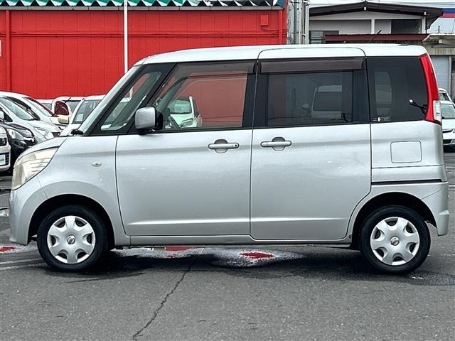 Nissan ROOX 2012 8408789-2