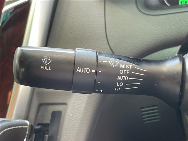 Toyota SAI 2013 8409092-5
