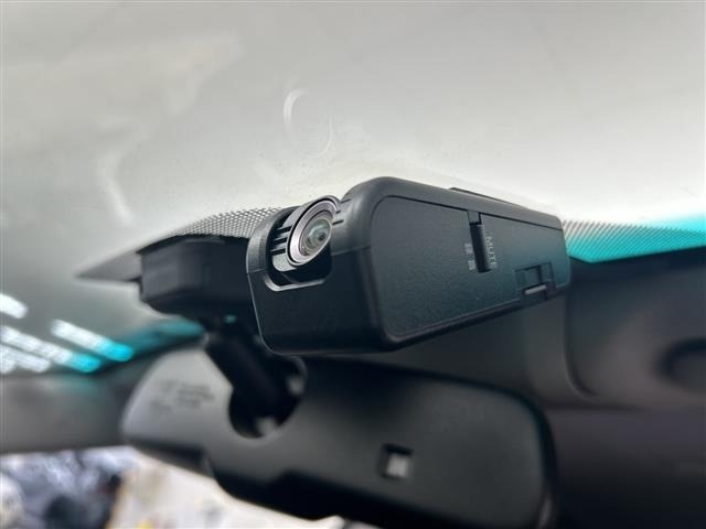 Toyota SAI 2017 8409093-21