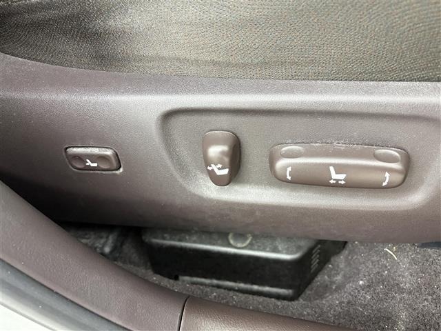 Toyota SAI 2011 8409094-7