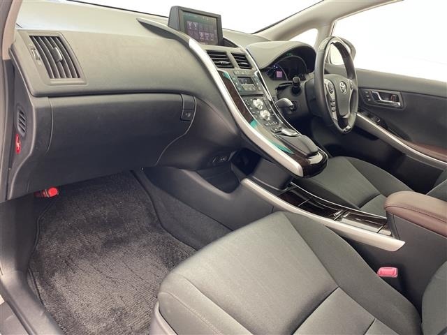 Toyota SAI 2016 8409126-4