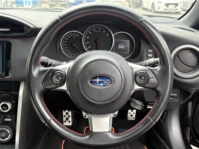 Subaru SUBARU 2017 8381222-1