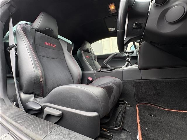 Subaru SUBARU 2017 8381222-4
