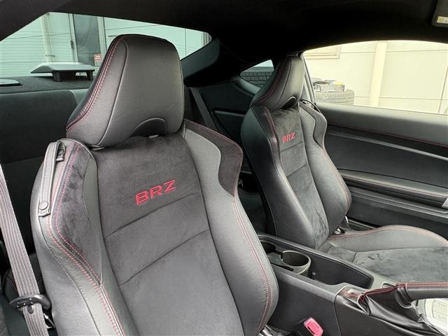 Subaru SUBARU 2017 8381222-6