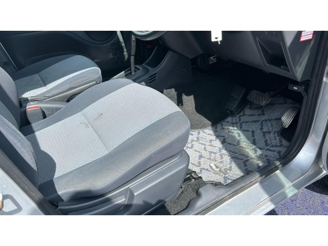 Daihatsu TERIOS KID 2002 8408371-6