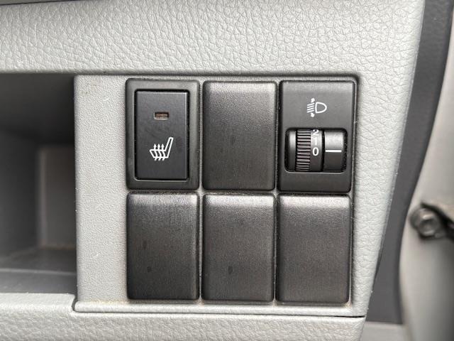Suzuki WAGON R 2012 8392930-17