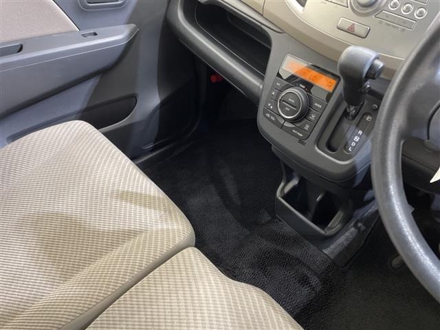 Suzuki WAGON R 2014 8393117-6