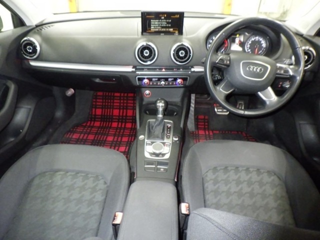 Audi A3 2016 8439918-3