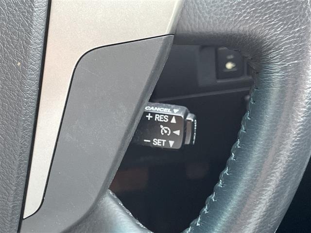 Toyota ALPHARD 2013 8437182-3