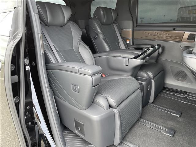 Toyota ALPHARD 2024 8437190-11