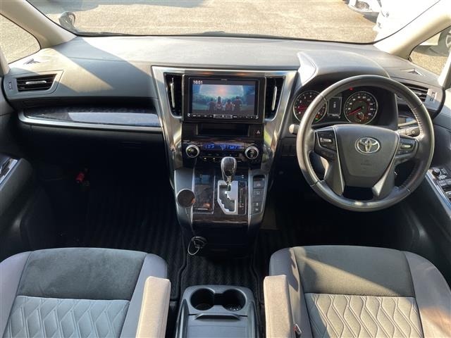 Toyota ALPHARD 2018 8437239-15