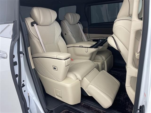Toyota ALPHARD 2024 8437370-5