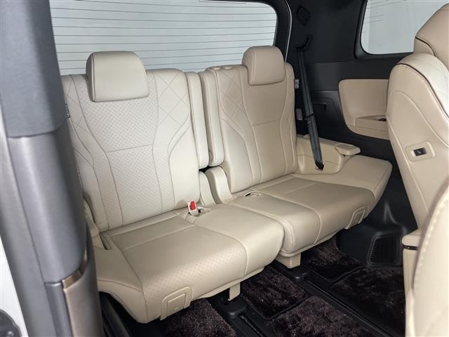 Toyota ALPHARD 2024 8437370-7