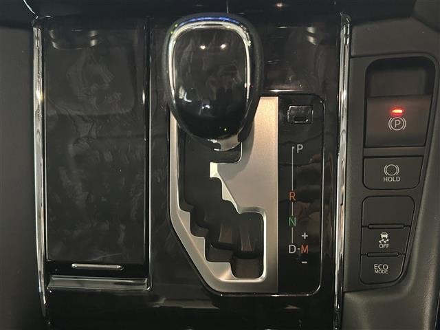 Toyota ALPHARD 2018 8437406-9