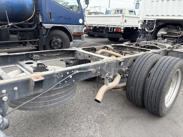 Nissan ATLAS 2010 8441027-16