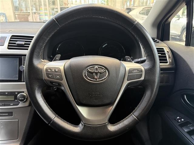 Toyota AVENSIS WAGON 2014 8432157-11