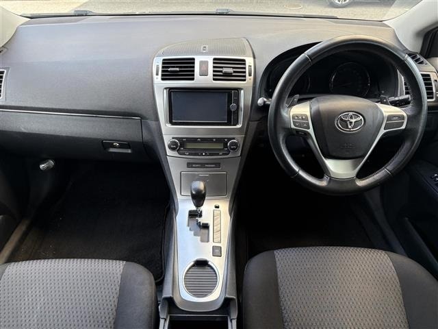 Toyota AVENSIS WAGON 2014 8432157-14