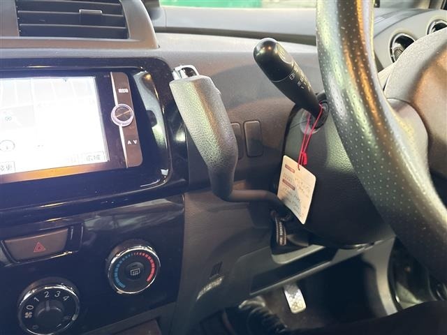 Toyota BB 2014 8442459-3
