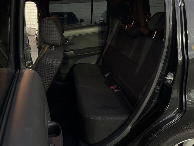 Toyota BB 2014 8442459-9